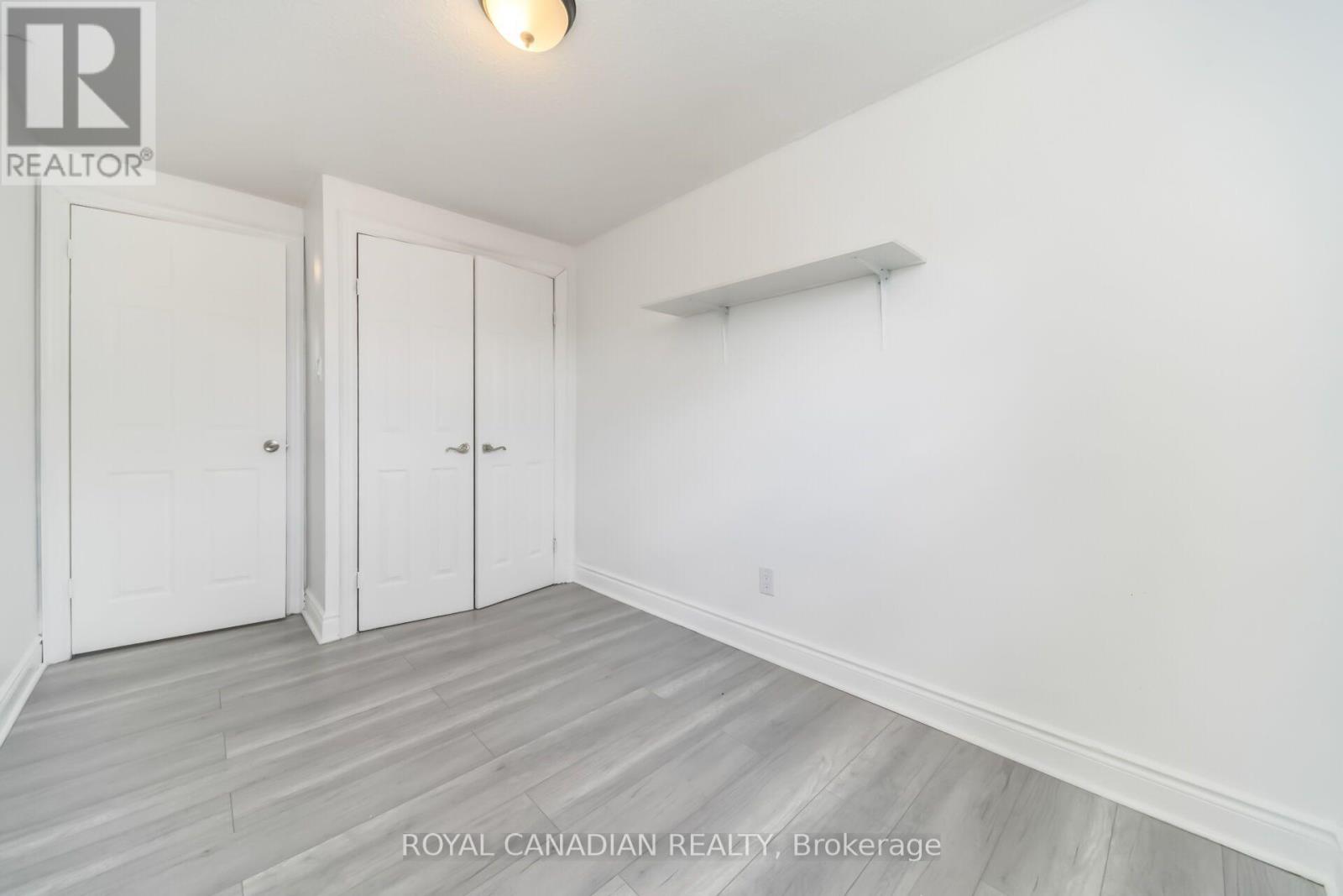 6 DAMASCUS DRIVE - 30
