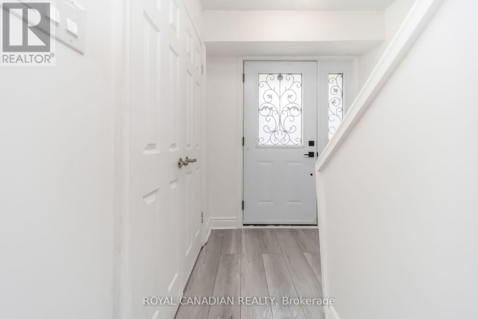 6 DAMASCUS DRIVE - 5