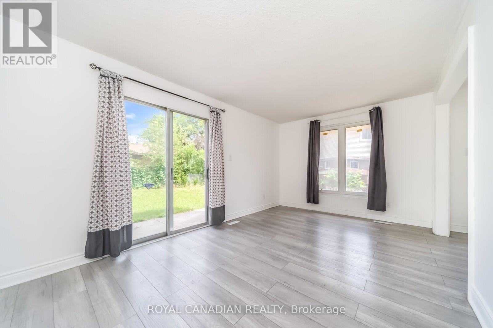 6 DAMASCUS DRIVE - 9