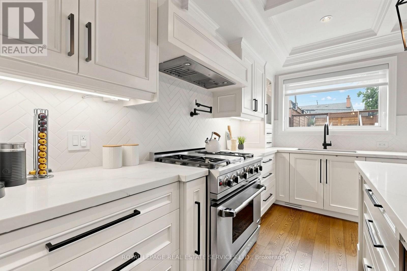 7 SELLERS AVENUE - Image 14