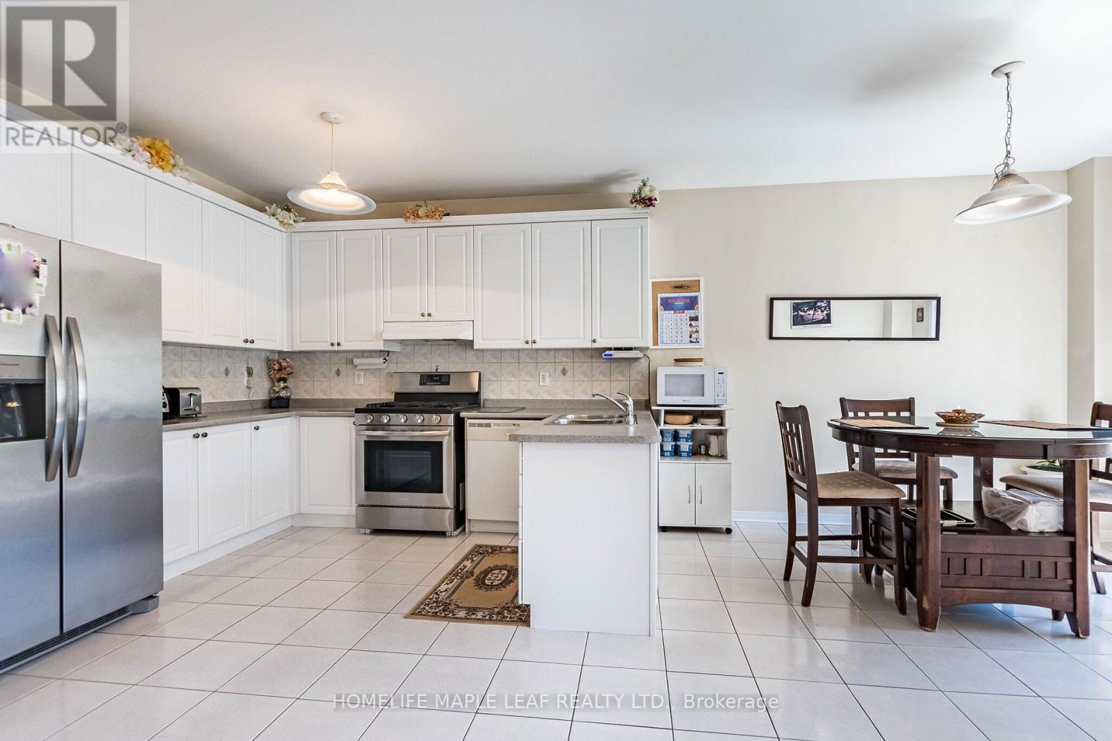 73 MEADOWLARK DRIVE - 6