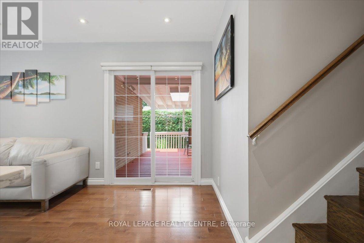 2555 WINDJAMMER ROAD - 18