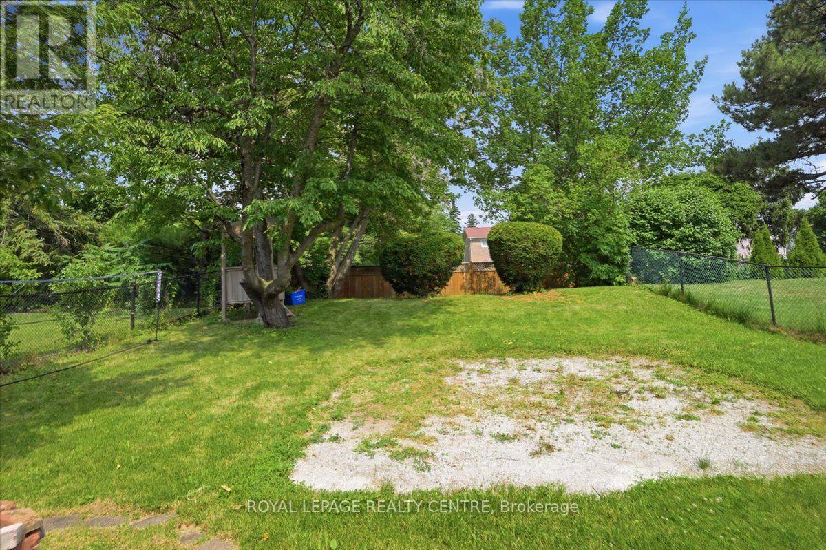 2555 WINDJAMMER ROAD - 37