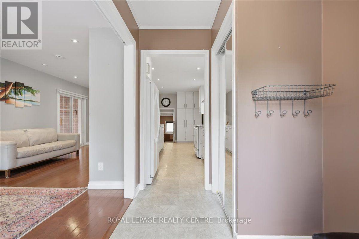 2555 WINDJAMMER ROAD - 4