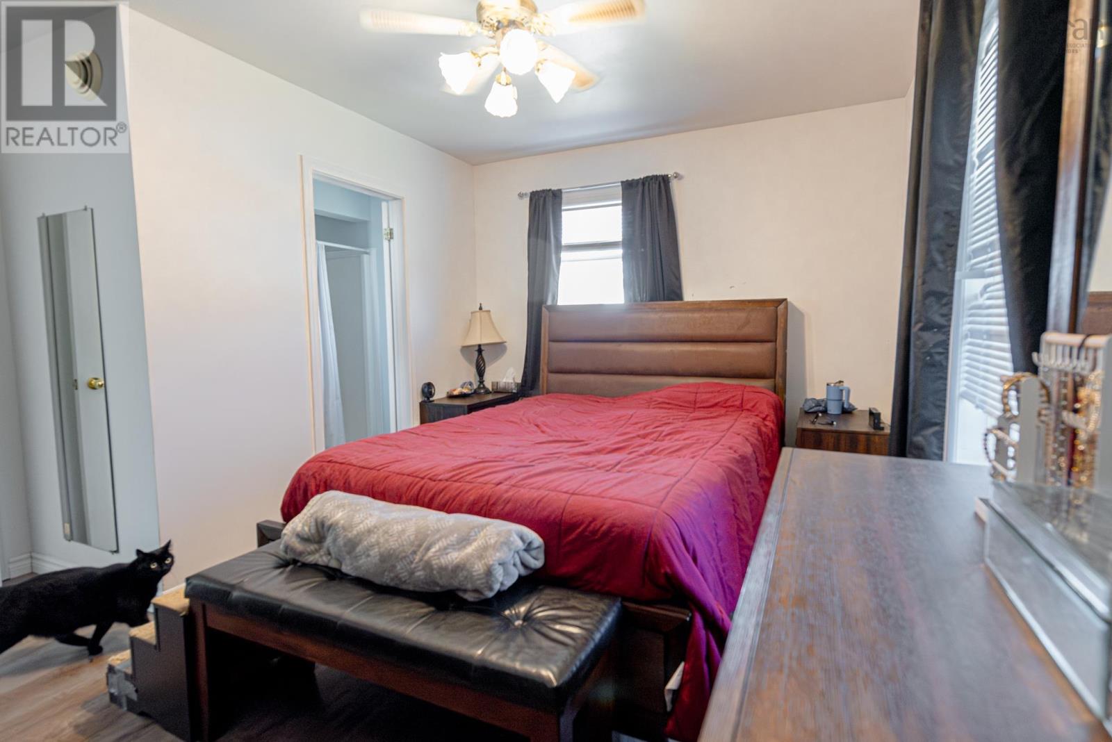 494 Lorne Street - 14