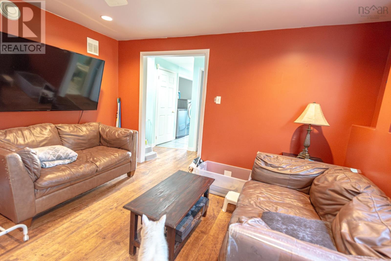 494 Lorne Street - 33