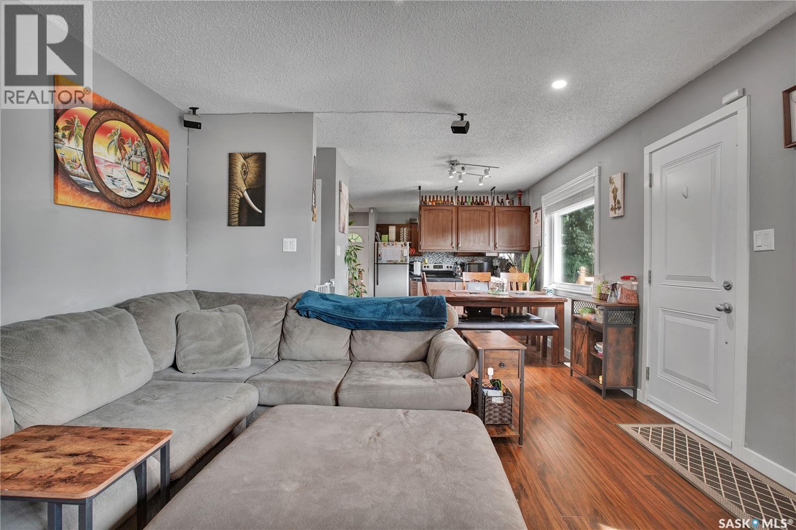 1515 Crerar DRIVE - photo 3