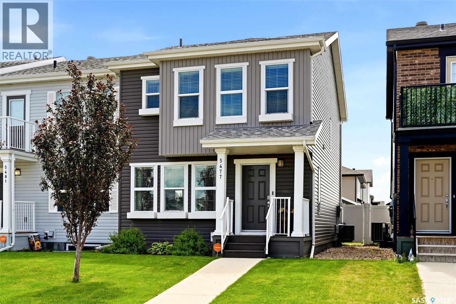 #5477 Cade STREET E - 1