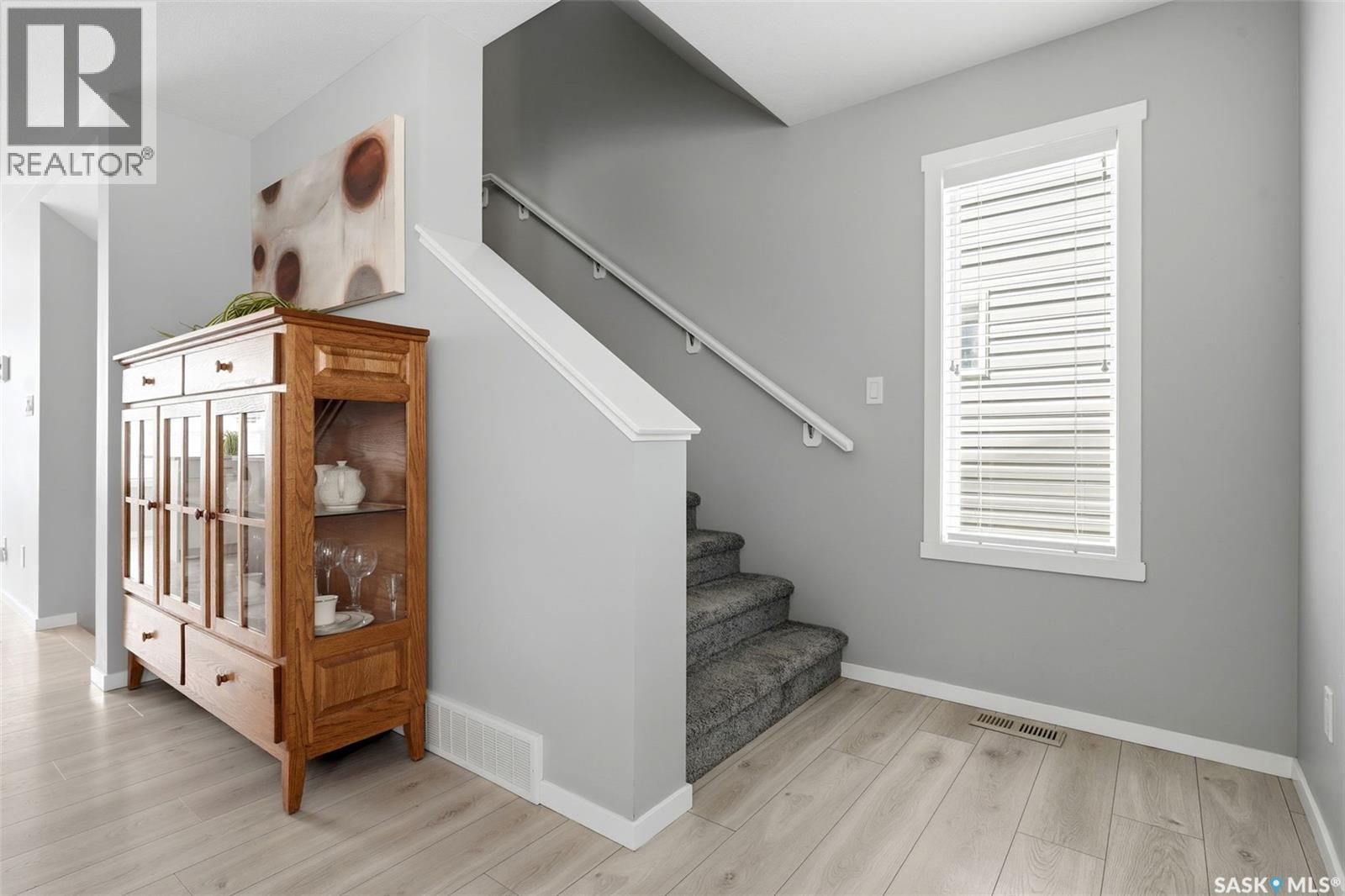 #5477 Cade STREET E - 13