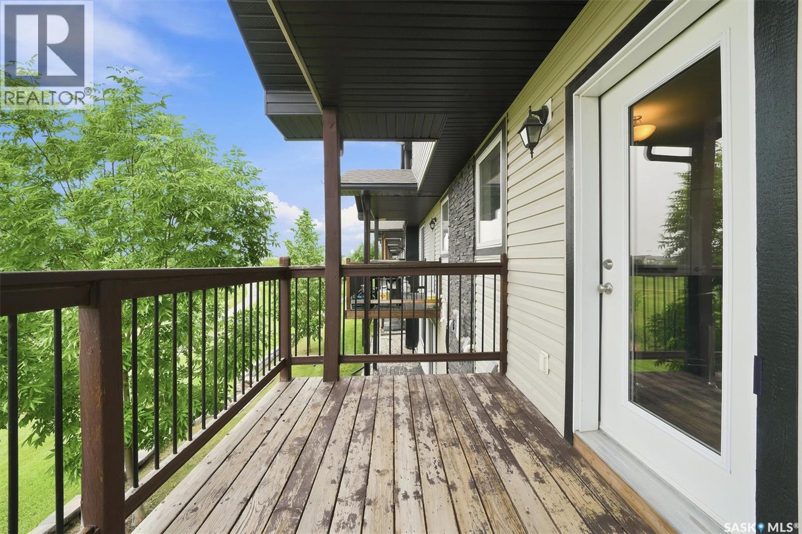 6 118 Hampton CIRCLE — photo 19