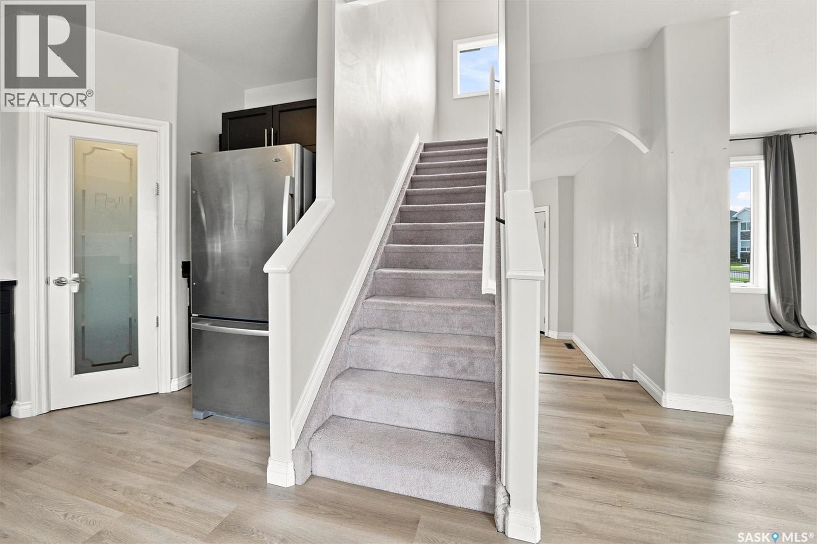 6 118 Hampton CIRCLE — photo 23