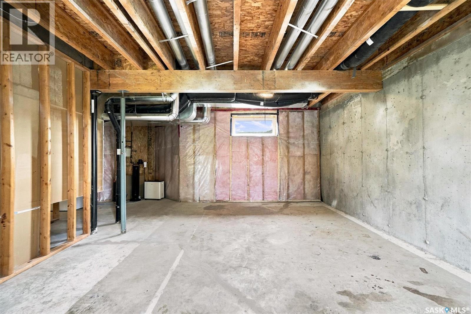 6 118 Hampton CIRCLE — photo 36