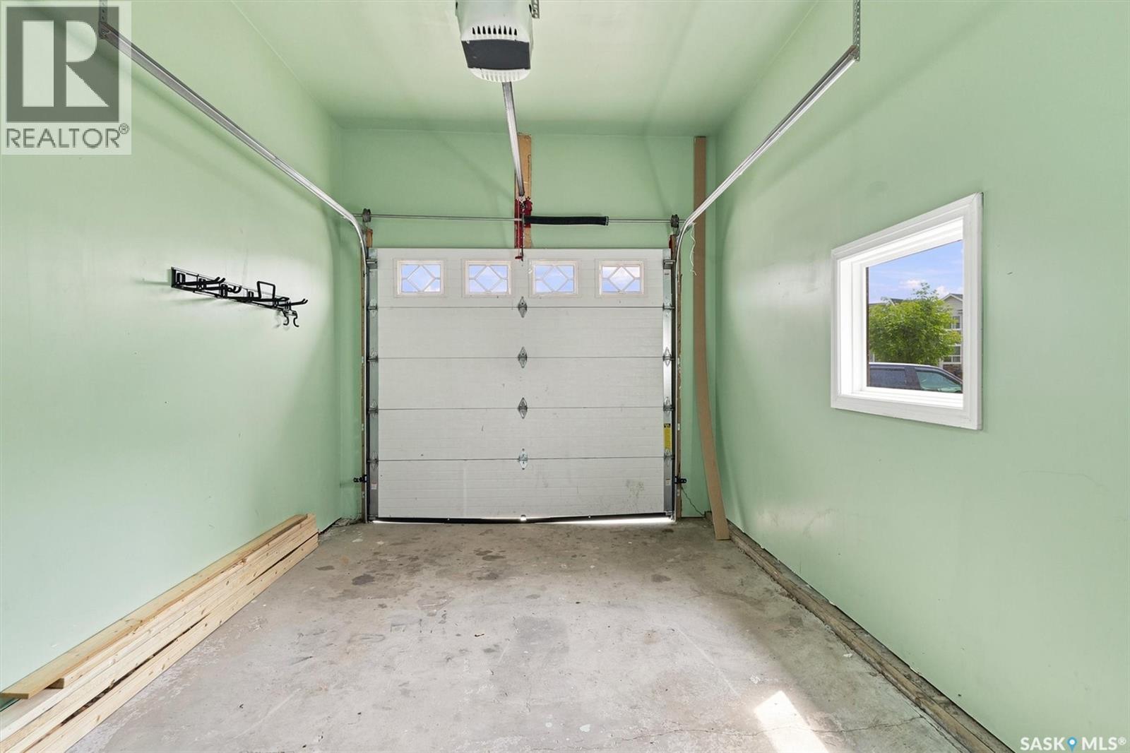 6 118 Hampton CIRCLE — photo 38