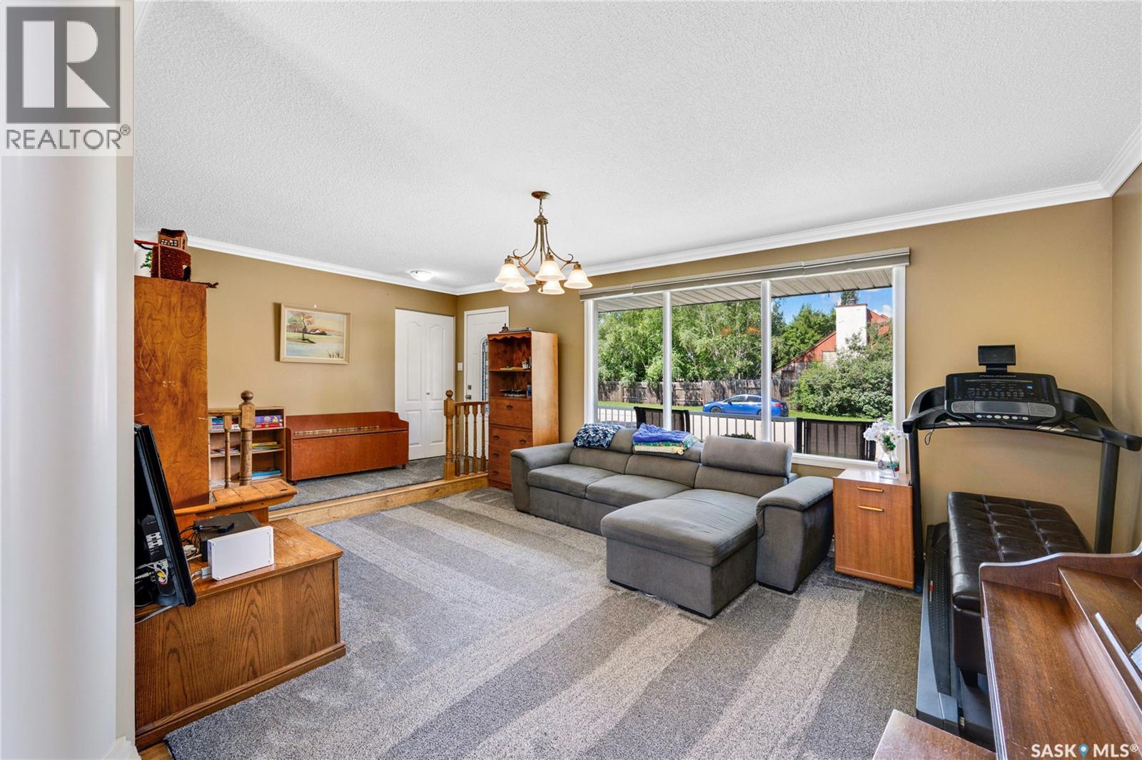 603 Clover AVENUE - 25