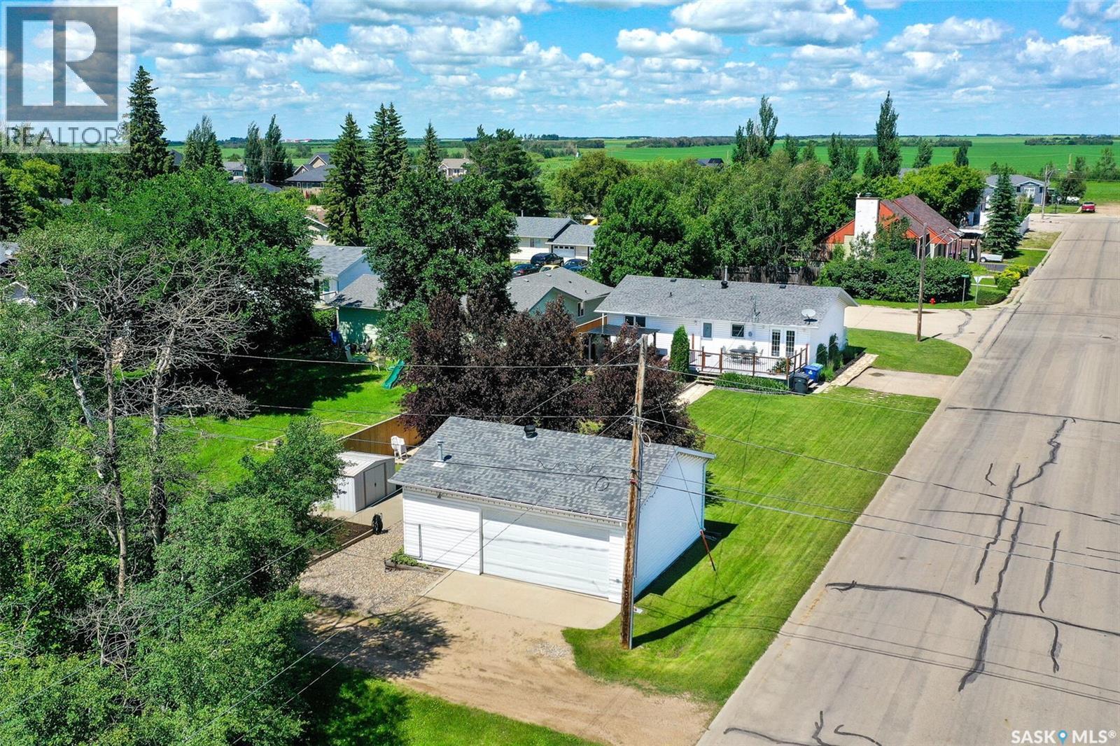 603 Clover AVENUE - 8