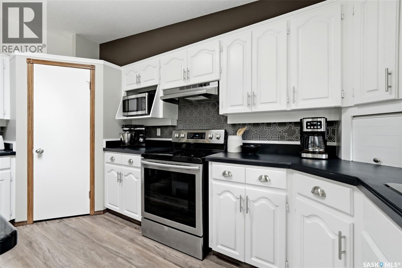 5414 Ballantine COURT - 13