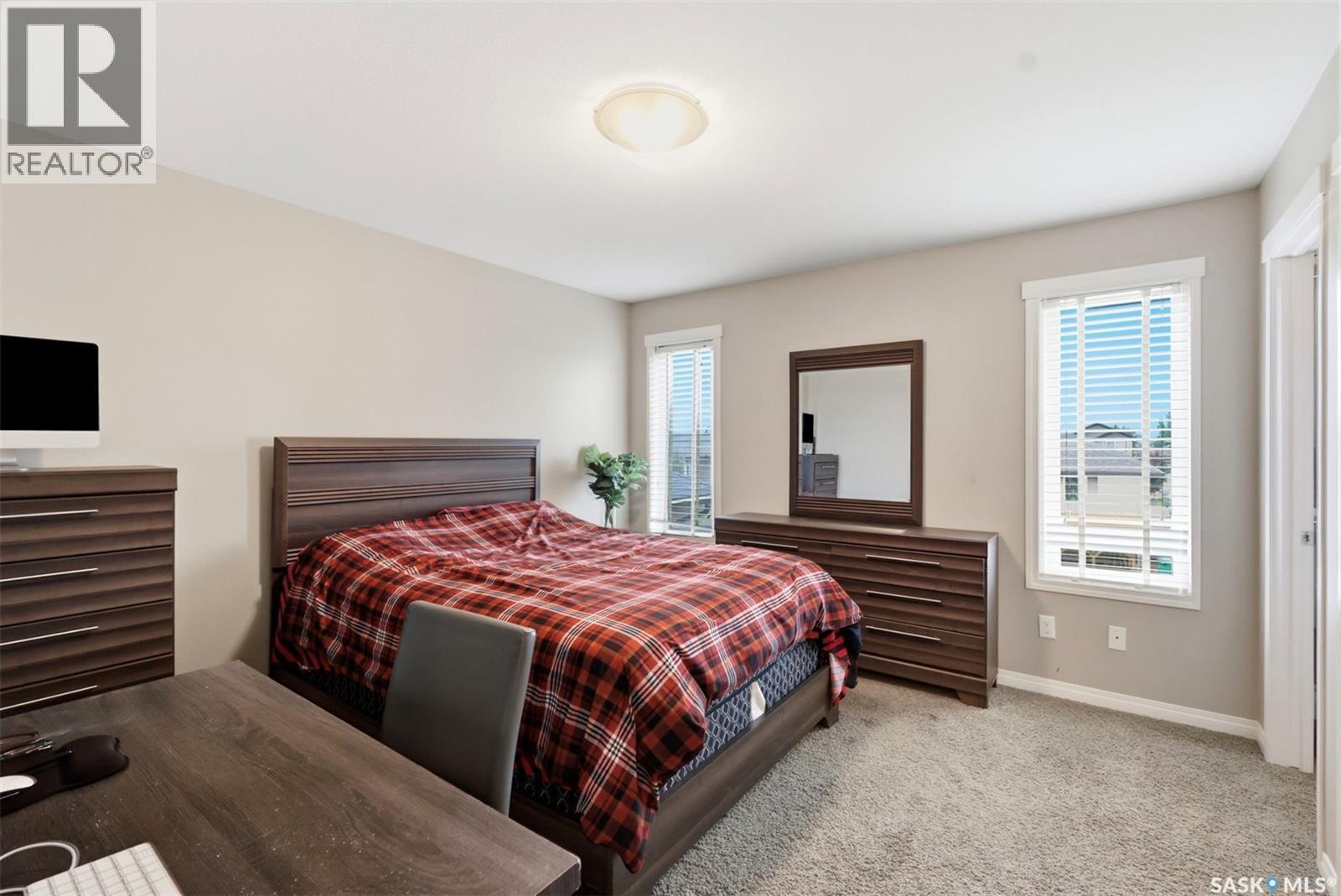 150 Henick CRESCENT - 14