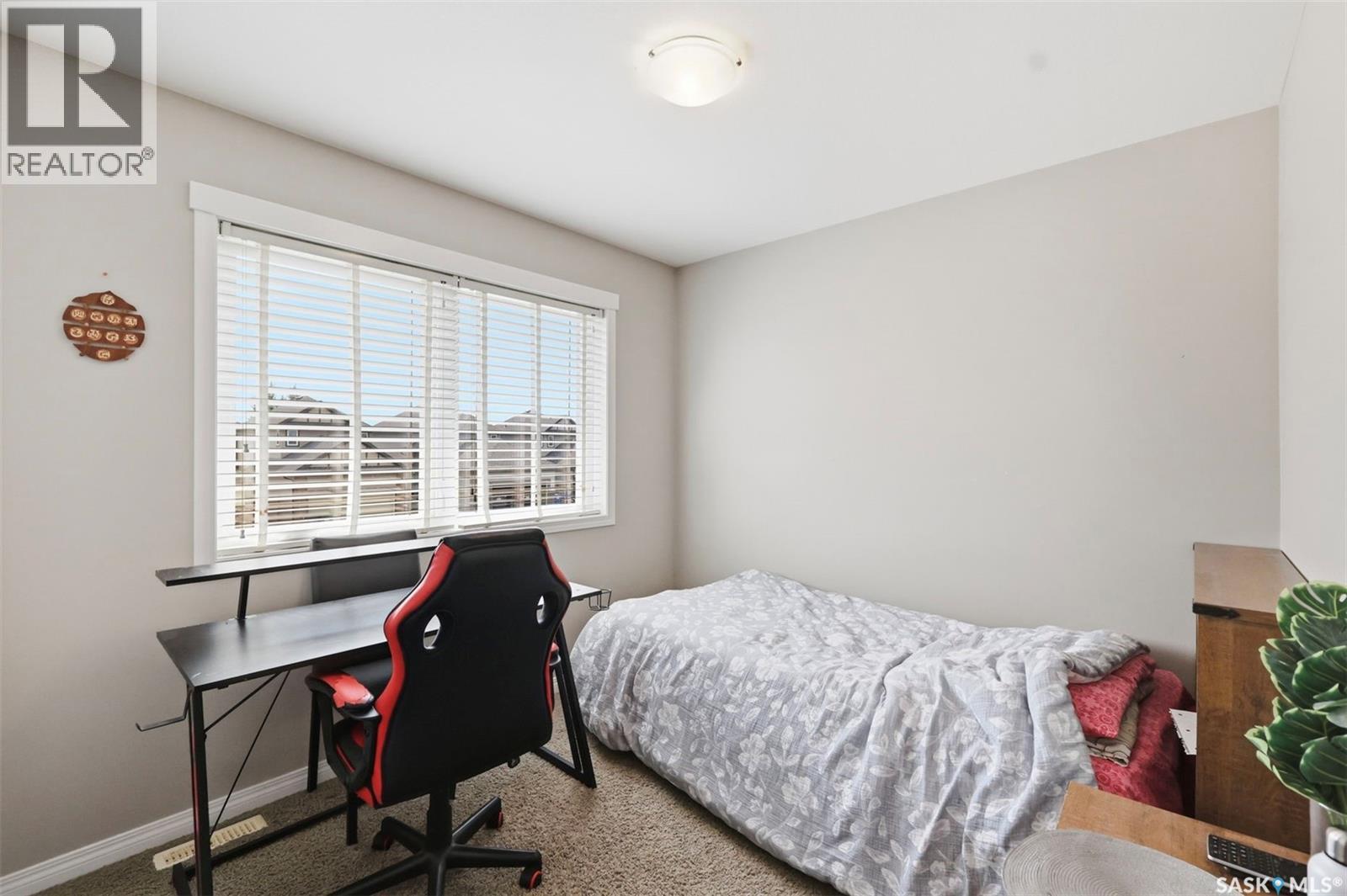 150 Henick CRESCENT - 20