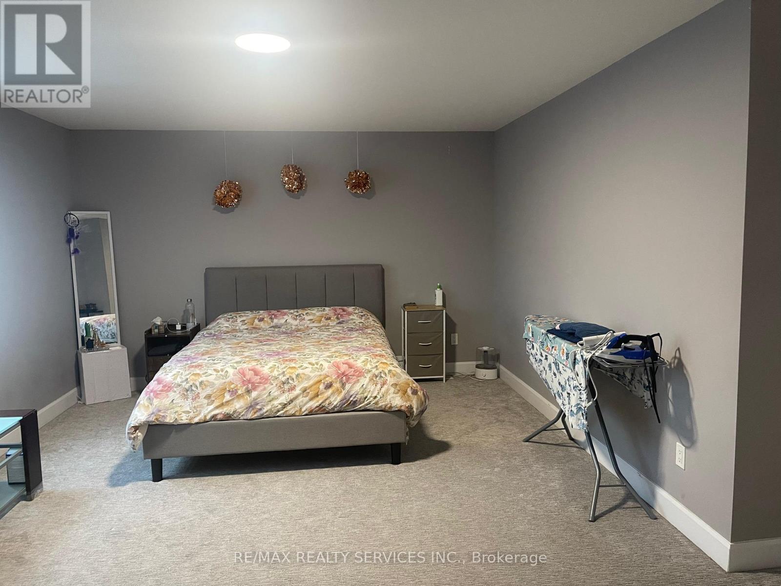 1573 DYLAN STREET - 10