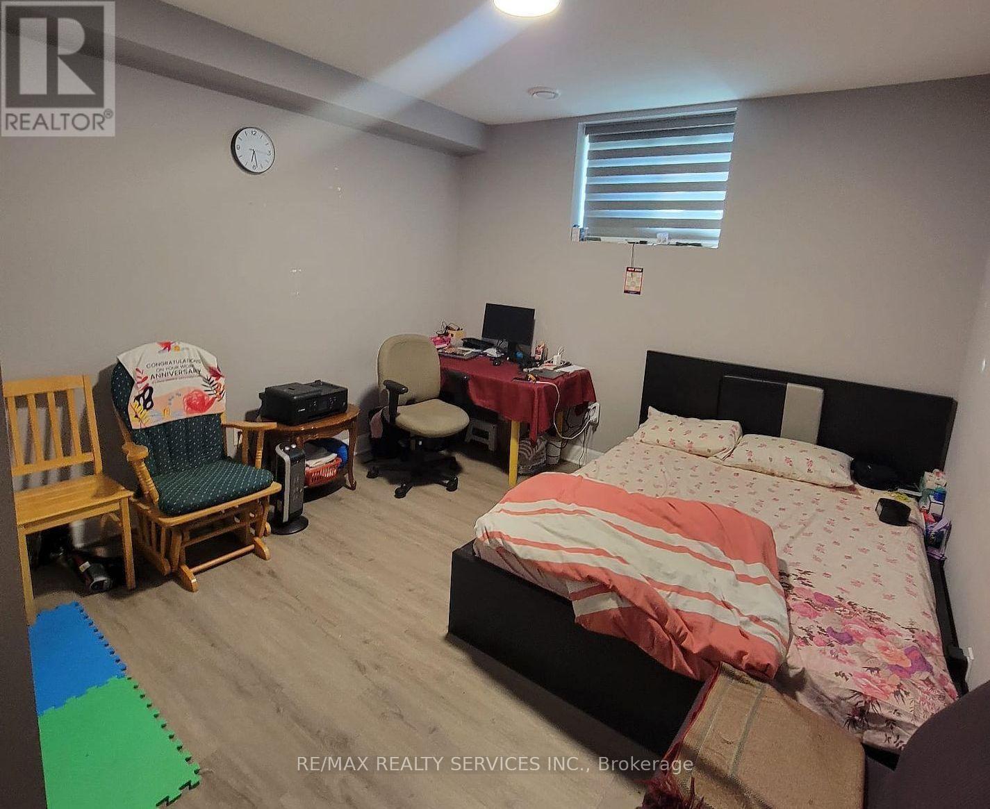 1573 DYLAN STREET - 22
