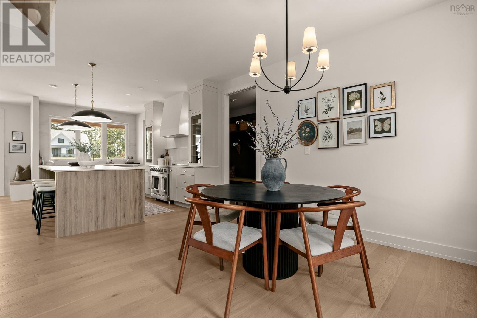 Property 16 of 48 of 95 Heatherton Crescent