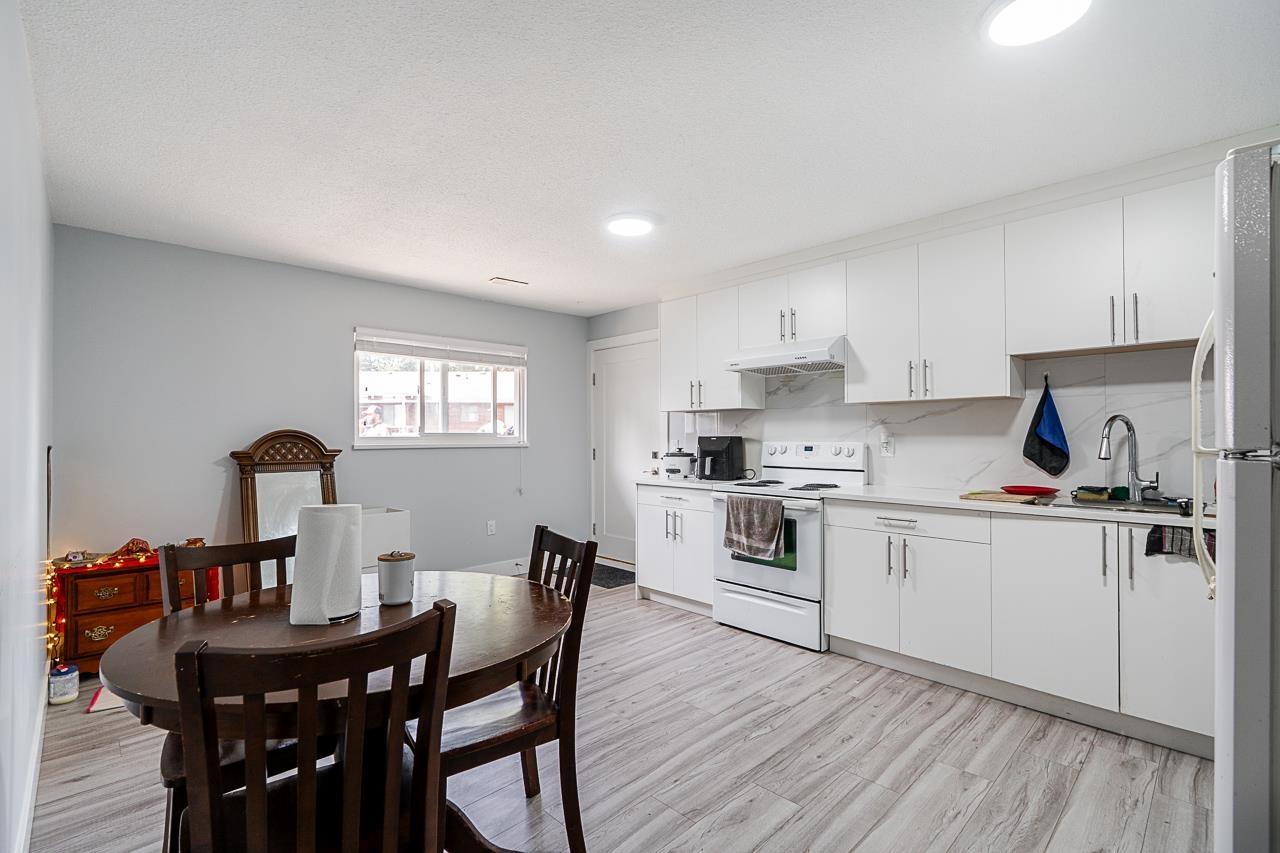 2714 PARKWAY DRIVE, Surrey