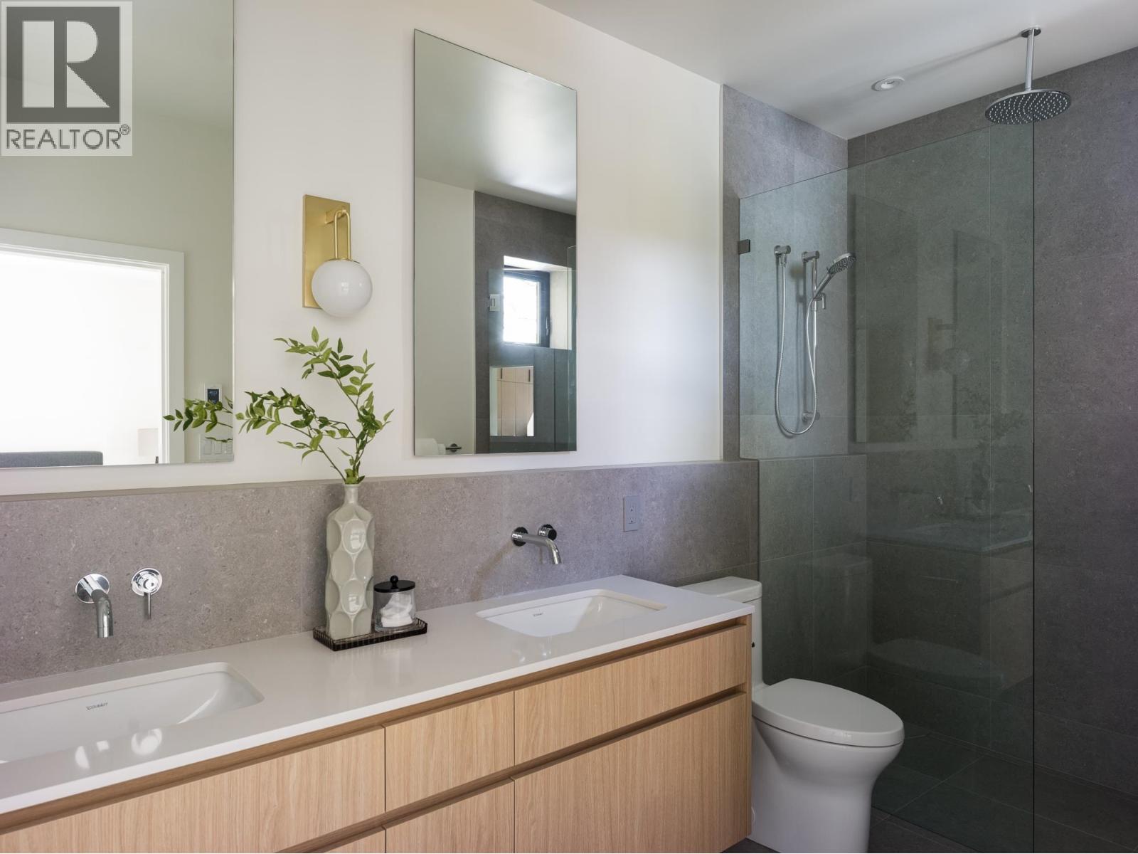 3 Bed, 3 Bath House for Sale in Vancouver – 3679 ST CATHERINES STREET, Vancouver – MLS# R3144420 - Image 22