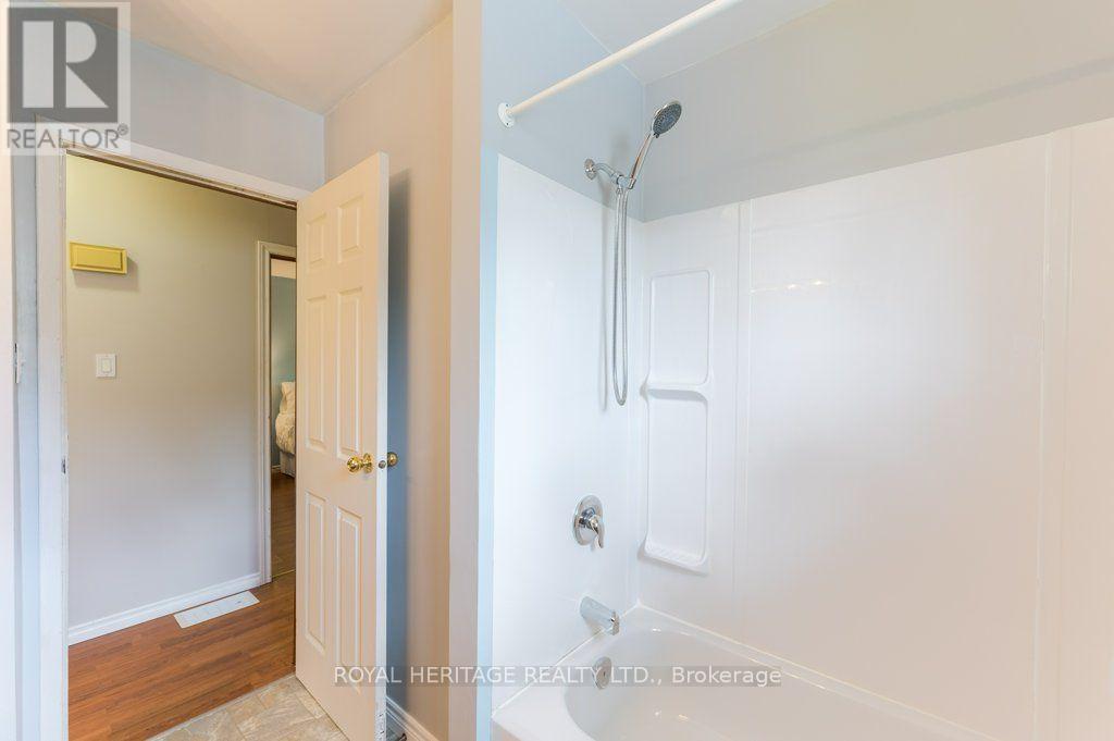 285 EUCLID AVENUE - 16