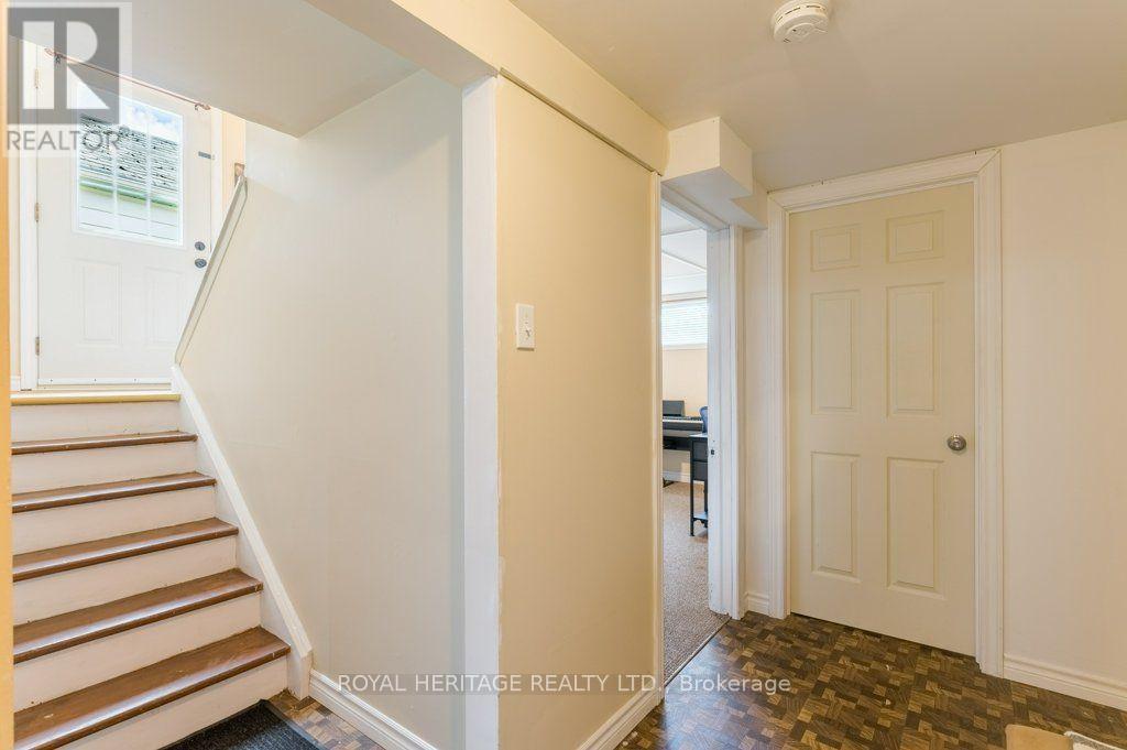 285 EUCLID AVENUE - 23