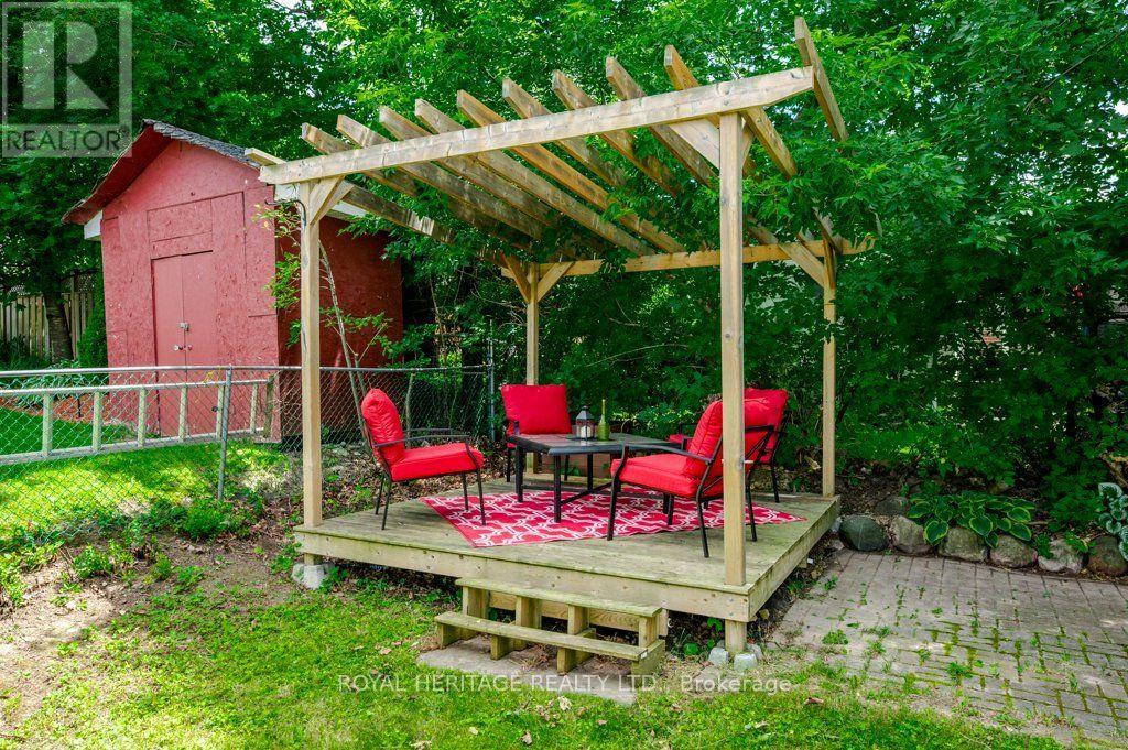 285 EUCLID AVENUE - 37