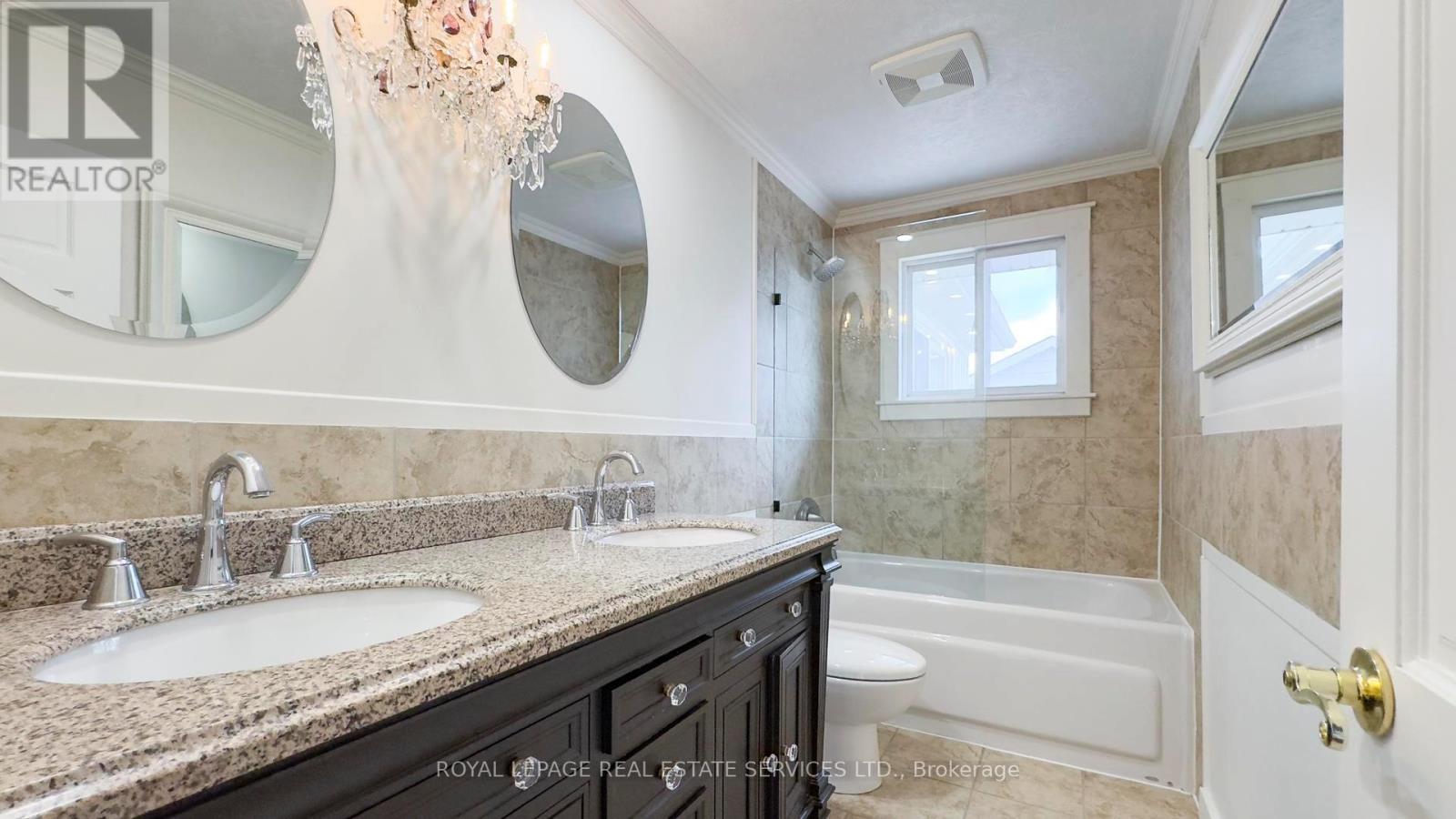 39 GODERICH STREET - 32