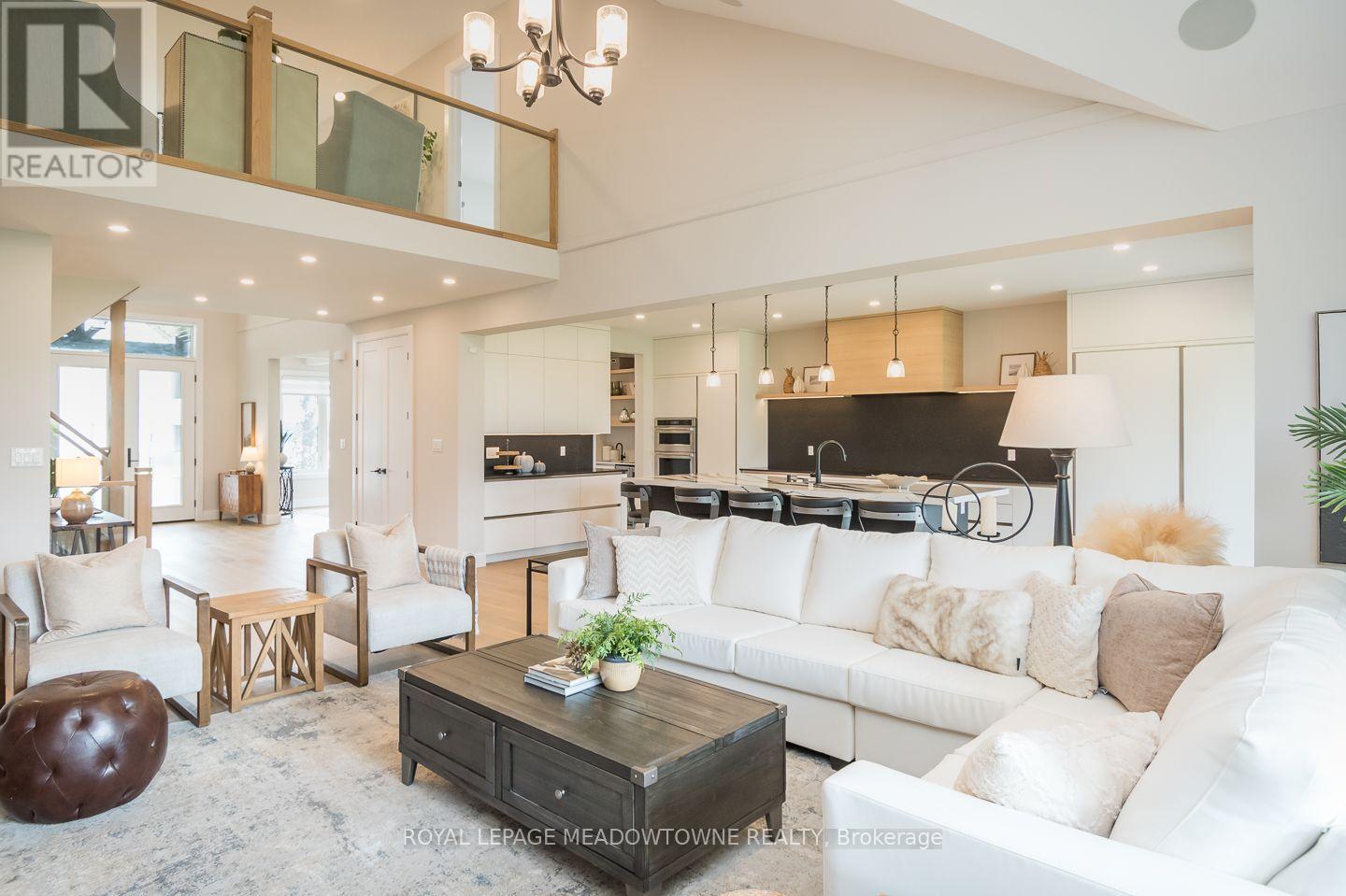 30 CHARLES CURRIE CRESCENT - Image 17