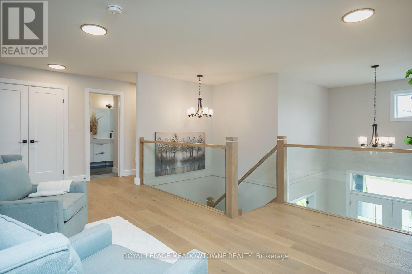 30 CHARLES CURRIE CRESCENT - Image 33
