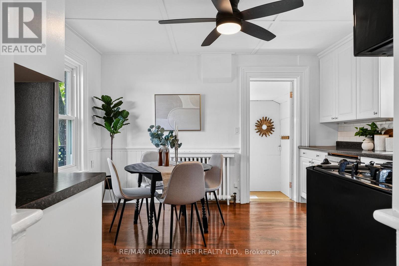 359 VICTORIA STREET - Image 14