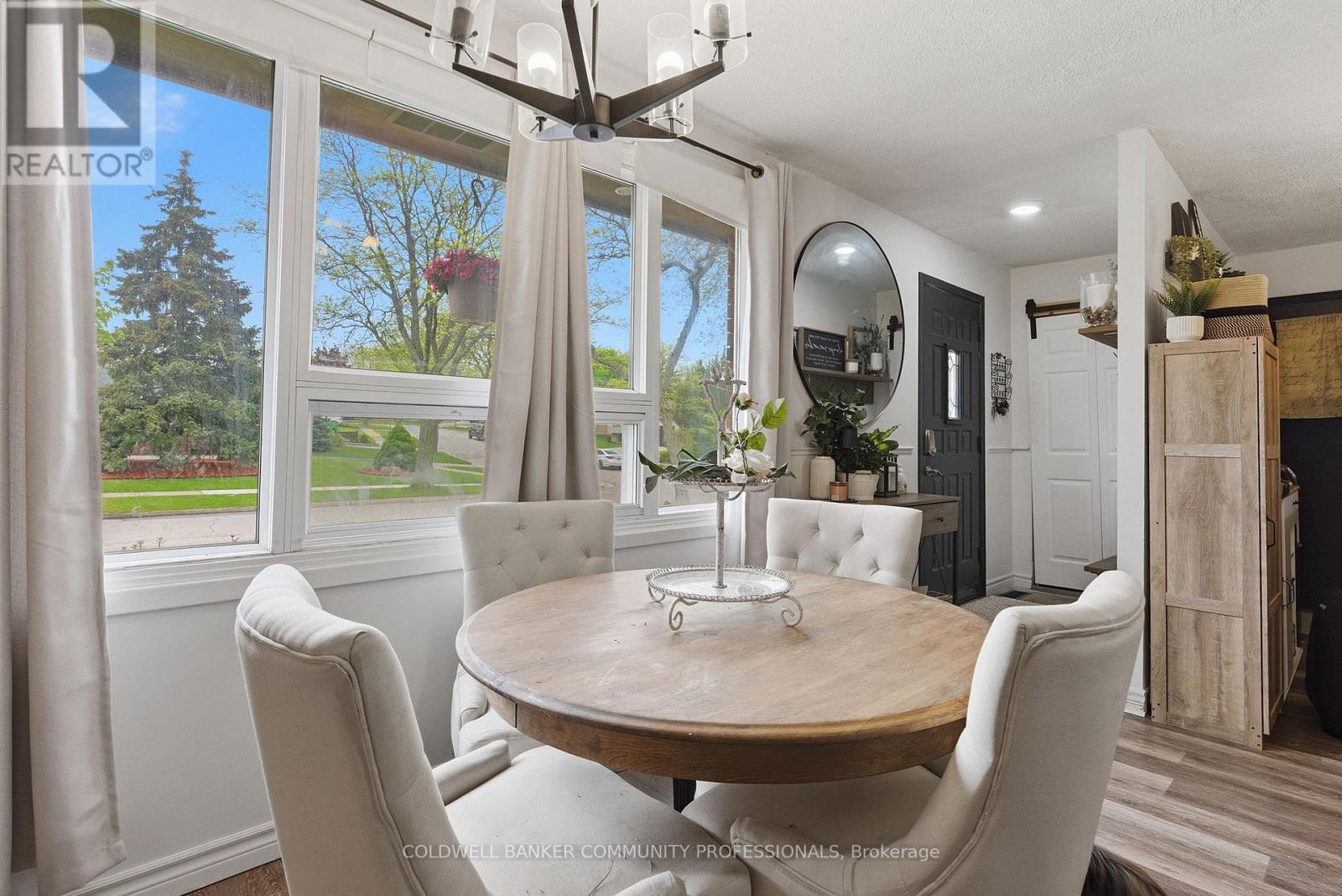 115 GORDON DRUMMOND AVENUE - 7