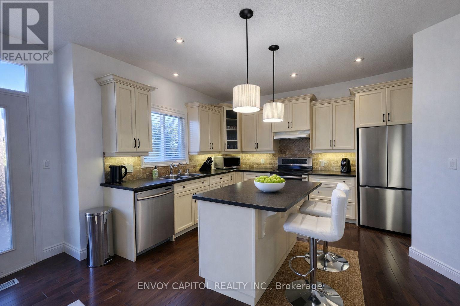 402 PALAMINO PLACE - 7