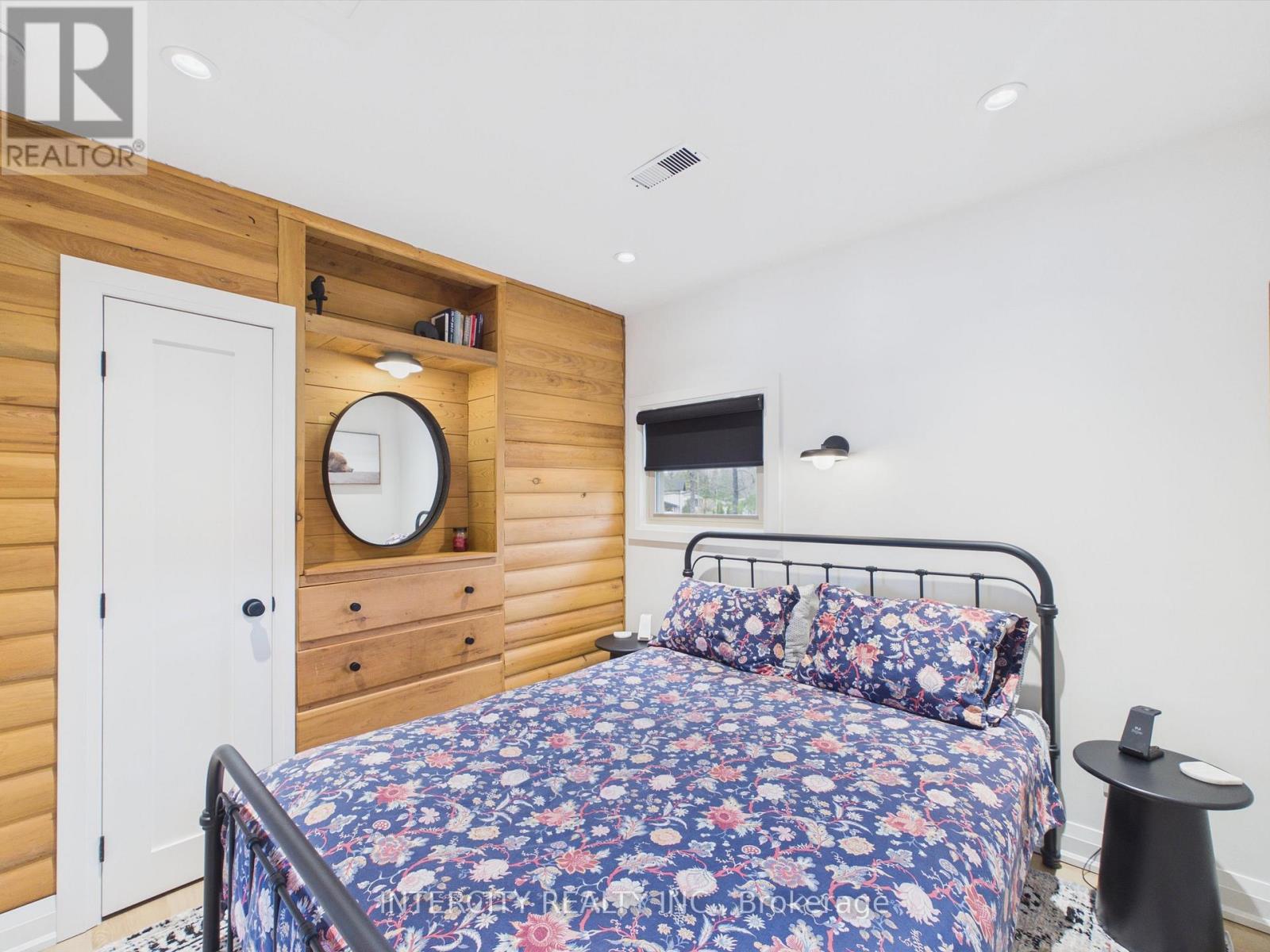 #3 1052 COVE ROAD - 13