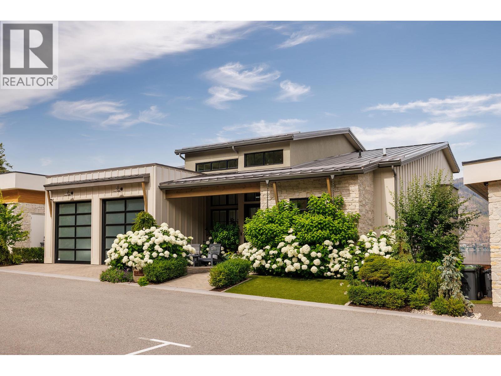  3448 Arrowroot Drive, Kelowna