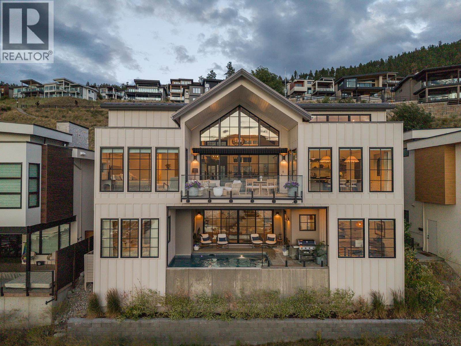  3448 Arrowroot Drive, Kelowna