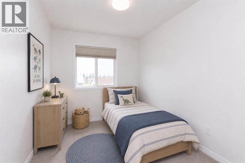 #35 33 Donlevy Avenue - 11