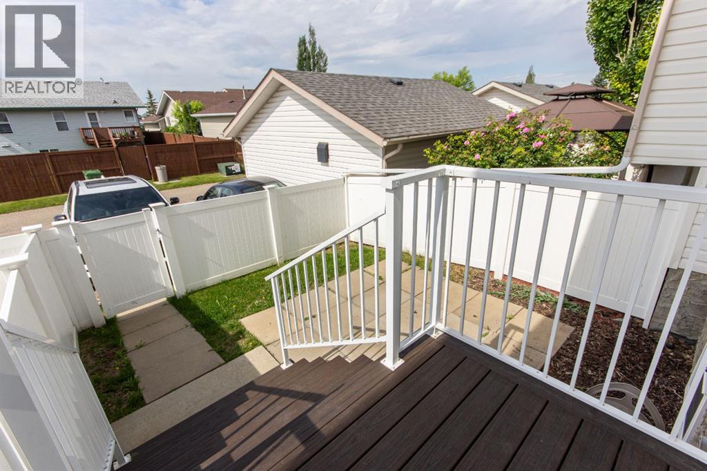 #35 33 Donlevy Avenue - 23