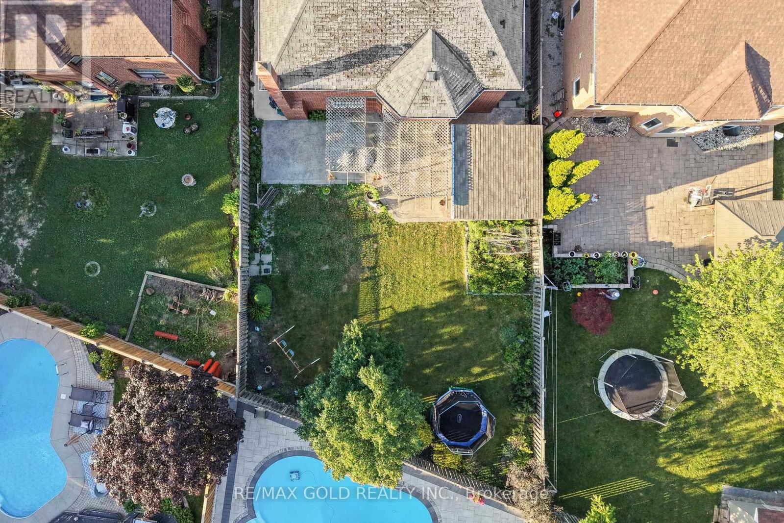 14 SHADYWOOD ROAD - Image 41