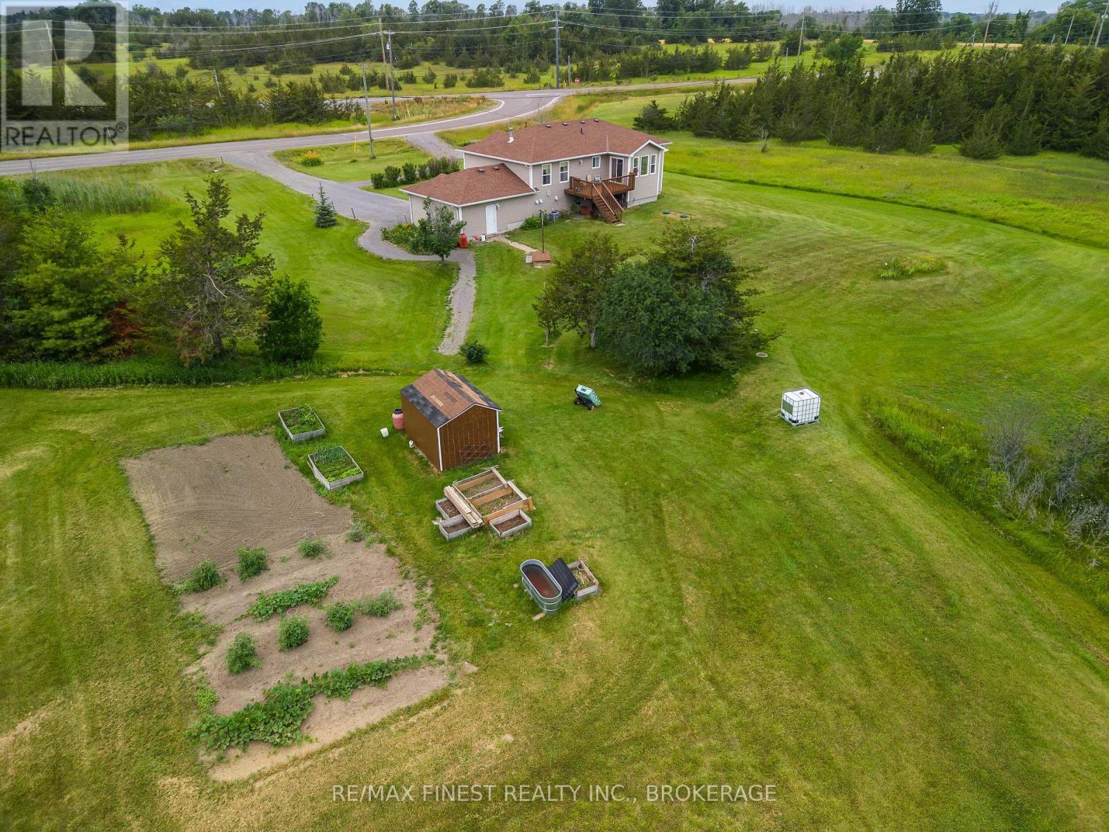 245 PLEASANT DRIVE - 44