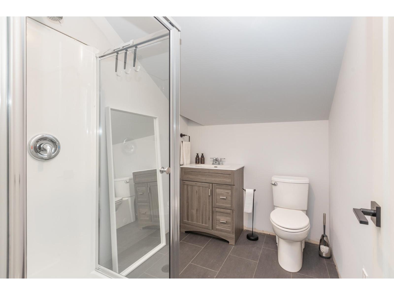 2836 COUNTRY WOODS DRIVE, Surrey