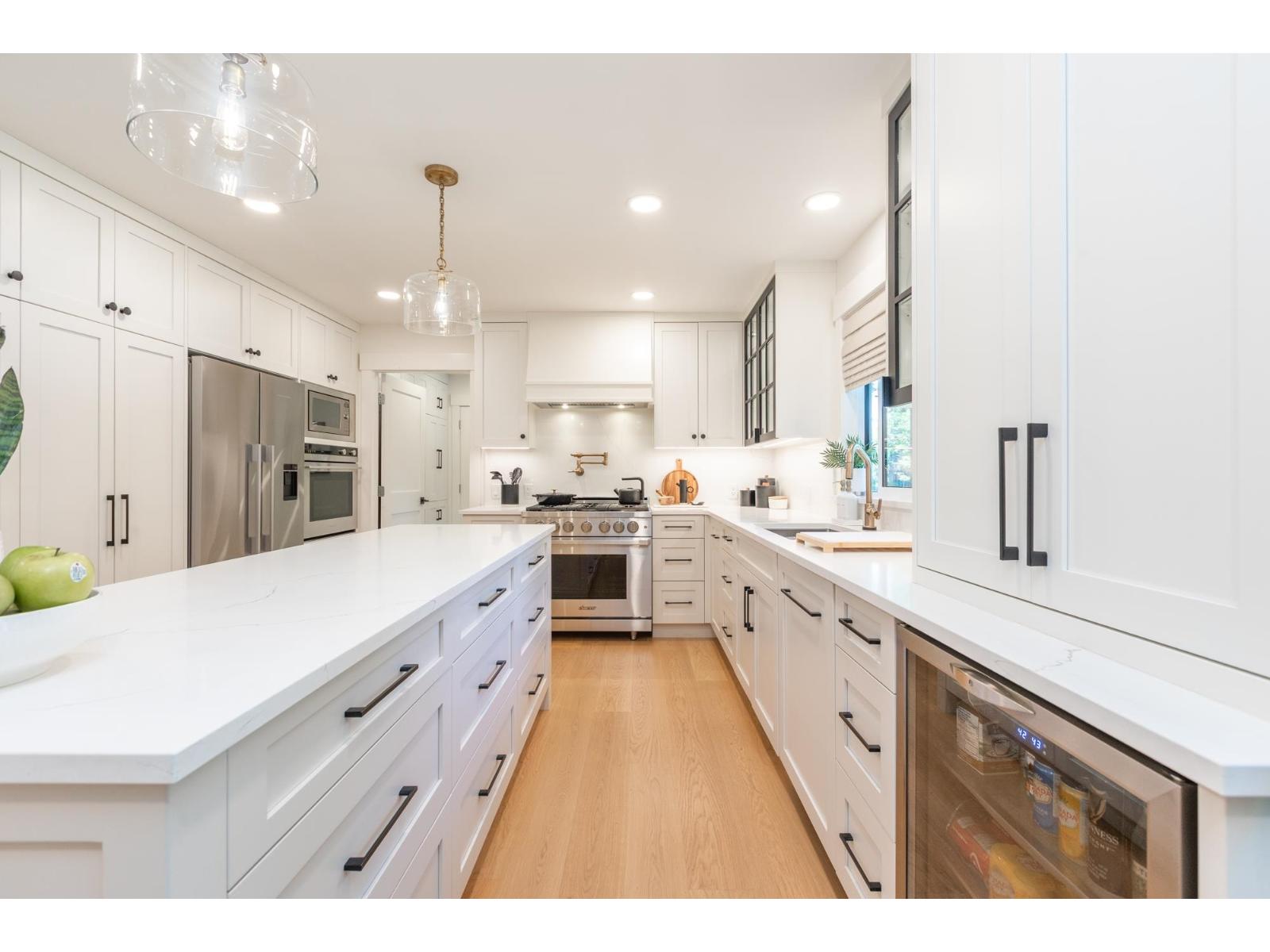 2836 COUNTRY WOODS DRIVE, Surrey