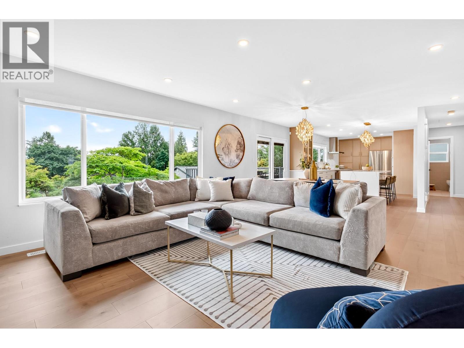 1110 BARBERRY PLACE, Port Moody