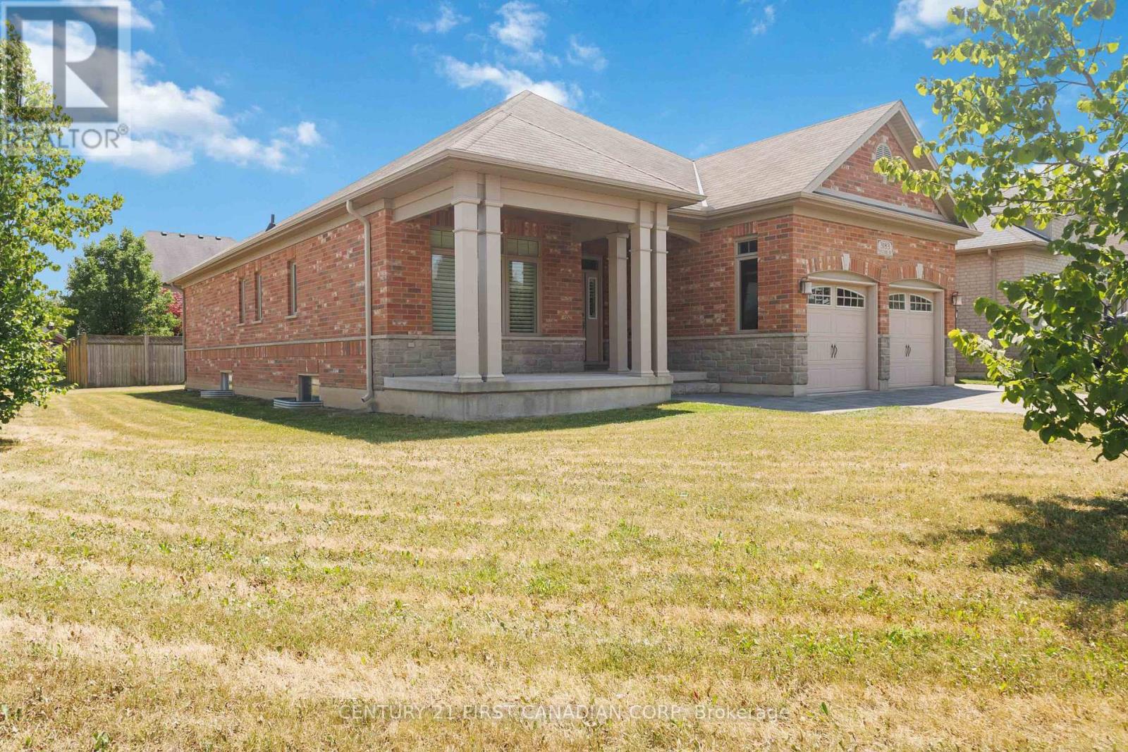 3183 PINCOMBE DRIVE - 2
