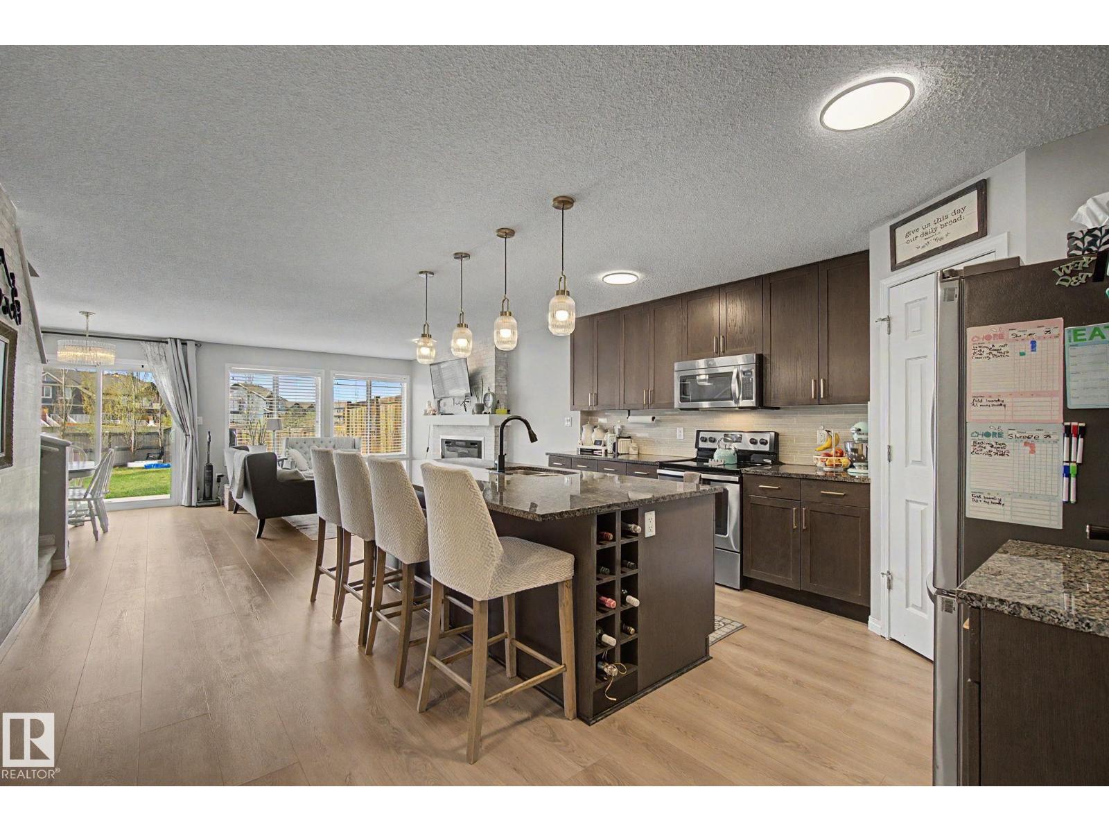 2326 74 ST SW - 6