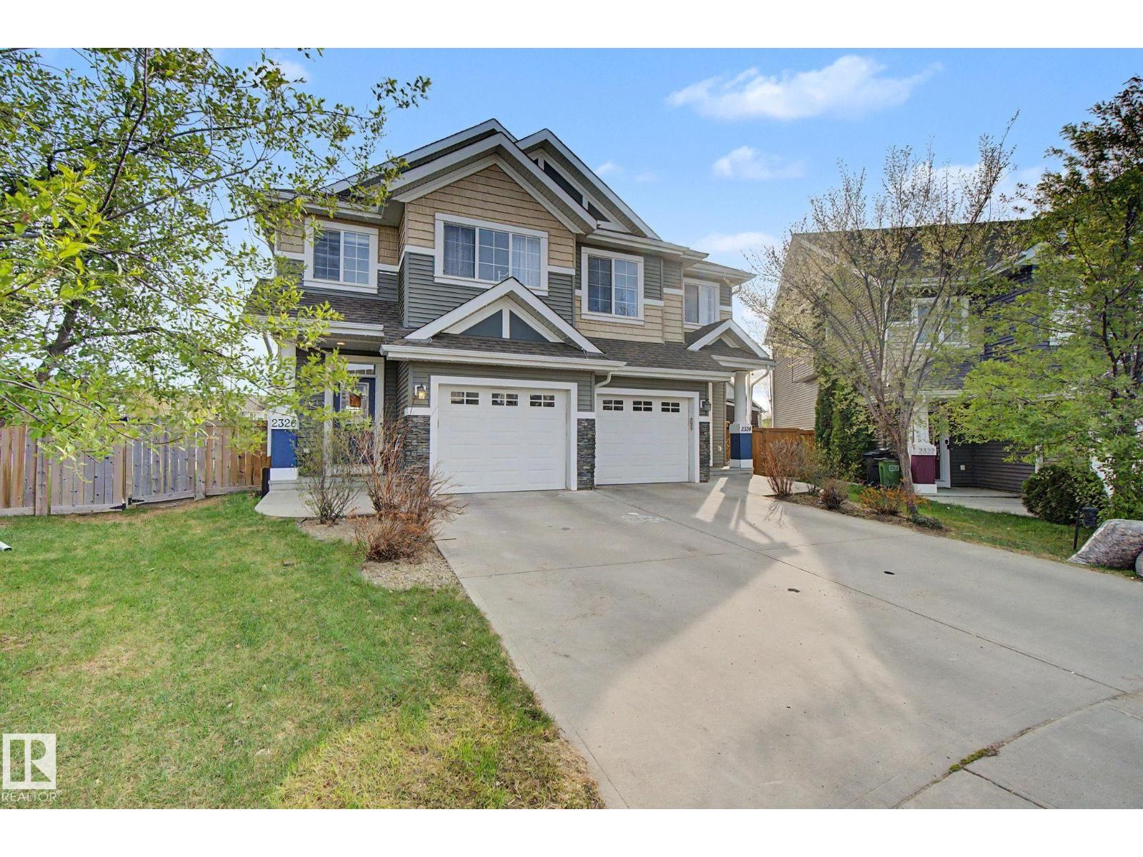 2326 74 ST SW - 2