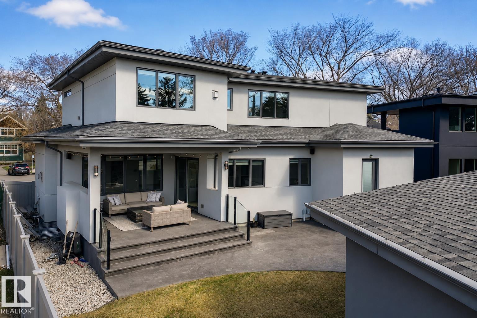 14643 92A AV NW - 60